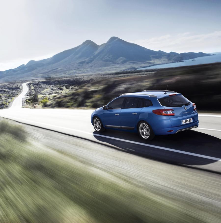  Renault Megane Tourer GT 2011 года  (фото 7 из 14)